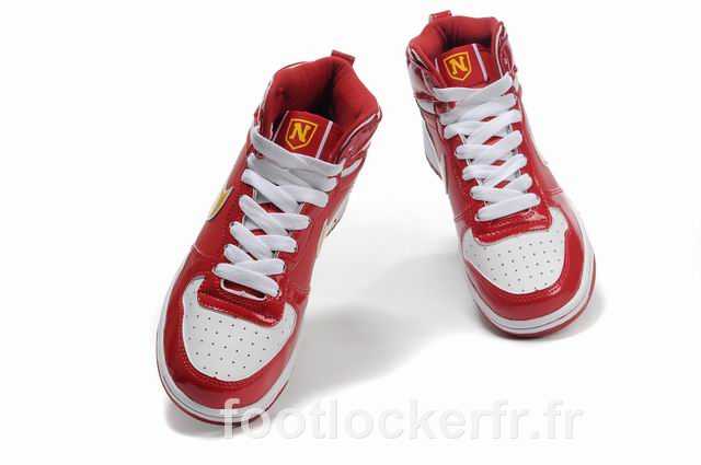 spongebob nike dunk high femme vintage pas cher nike dunk sb pas cher